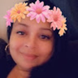 Meet your Posher, Carla